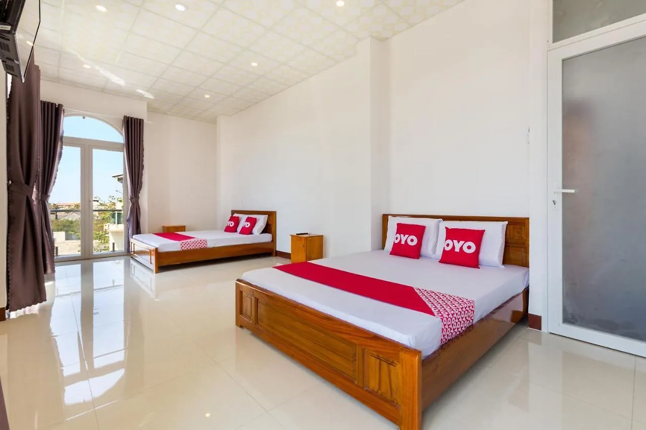 Oyo 960 Hoai Tam Hotel Phan Thiet 2*,