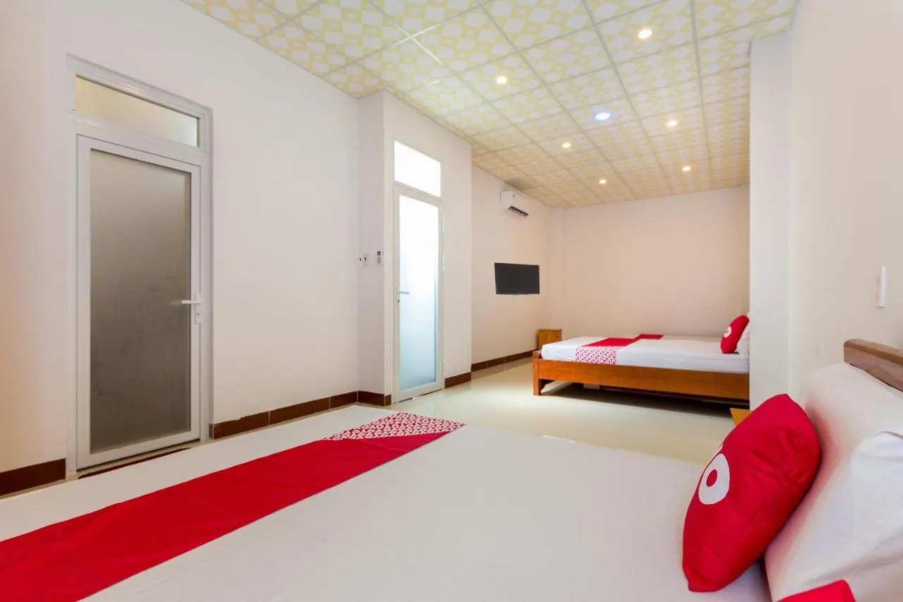 Oyo 960 Hoai Tam Hotel Phan Thiet 2*,  Vietnam